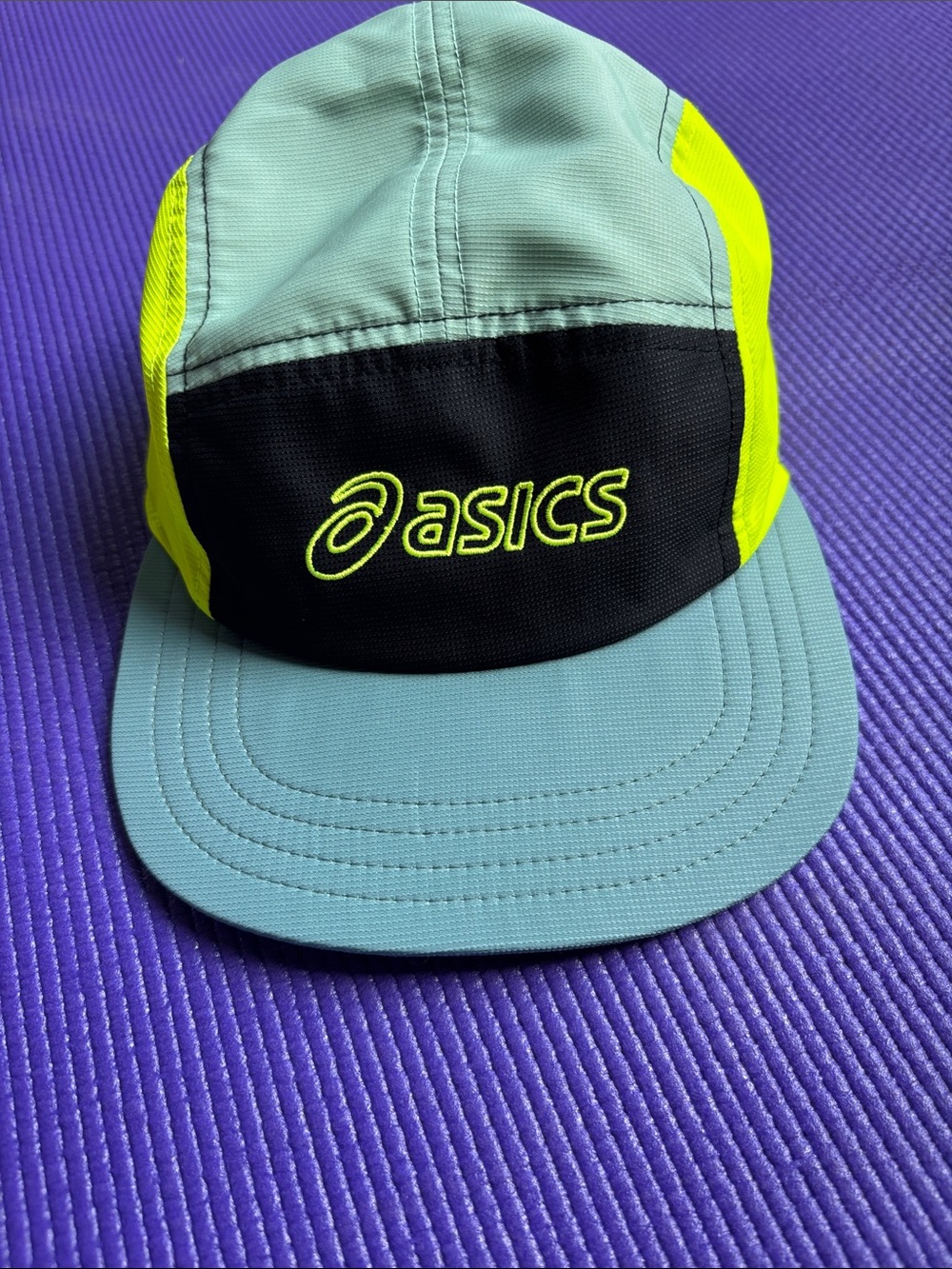 ASICS Running Hat - Picture 3 of 4
